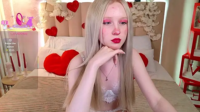 Sia Hart online show from February 2026 12:03:01 PM