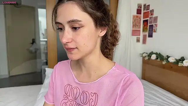 cutiemari online show from March 2026 04:19:01 AM