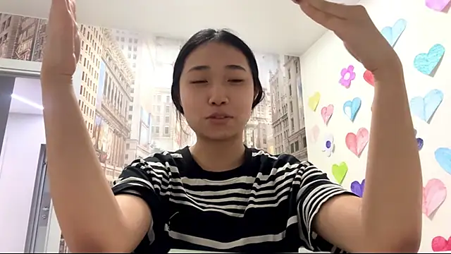 Snapshot of SweetMiaXO chatting on February 2026 10:11:01 AM SweetMiaXO online show from February 2026 10:11:01 AM