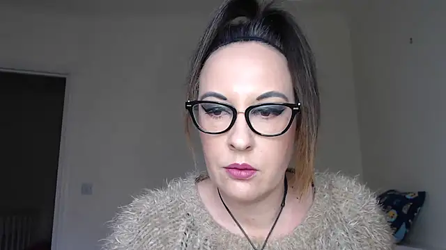Snapshot of PsychicDominatrix chatting on February 2026 10:53:02 AM PsychicDominatrix online show from February 2026 10:53:02 AM