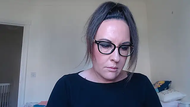 Snapshot of PsychicDominatrix chatting on July 2026 09:45:01 AM PsychicDominatrix online show from July 2026 09:45:01 AM