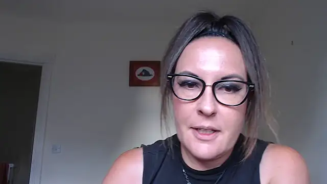 Snapshot of PsychicDominatrix chatting on August 2026 06:43:02 PM PsychicDominatrix online show from August 2026 06:43:02 PM