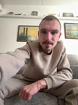 TheMaskShow online show from February 2026 06:21:02 AM