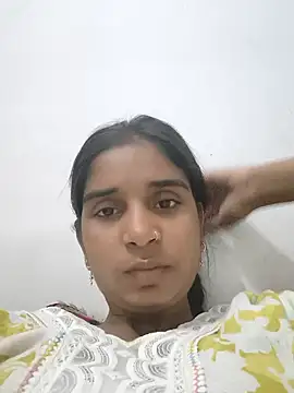 Beautyqueenmp online show from January 2026 12:31:02 PM