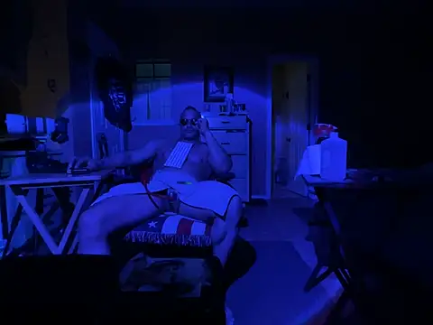 Snapshot of daddydonkey84 chatting on February 2026 05:58:01 AM daddydonkey84 online show from February 2026 05:58:01 AM