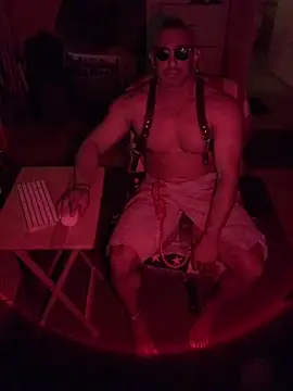 Snapshot of daddydonkey84 chatting on February 2026 05:37:01 AM daddydonkey84 online show from February 2026 05:37:01 AM