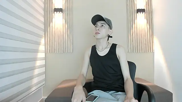 lian cameron online show from February 2026 03:45:01 AM