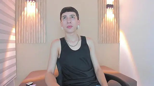 lian cameron online show from February 2026 03:45:02 AM