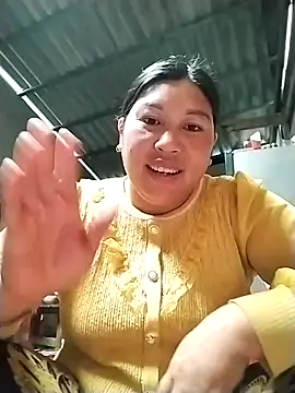 kussecka online show from April 2026 03:48:01 AM