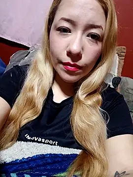 Snapshot of lunaruiz12 chatting on February 2026 02:43:02 AM lunaruiz12 online show from February 2026 02:43:02 AM