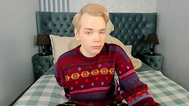 Snapshot of Je_Salvatore chatting on February 2026 07:51:02 AM Je Salvatore online show from February 2026 07:51:02 AM