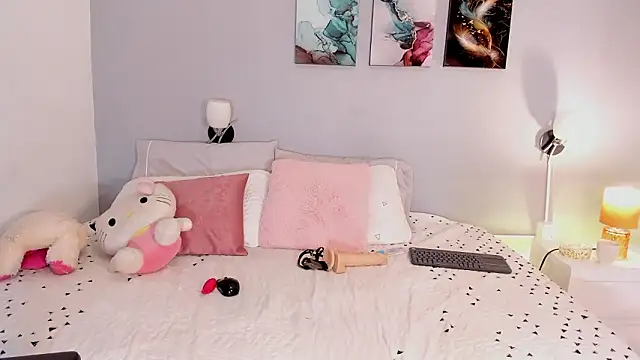 DomenicaW online show from January 2026 02:43:01 PM