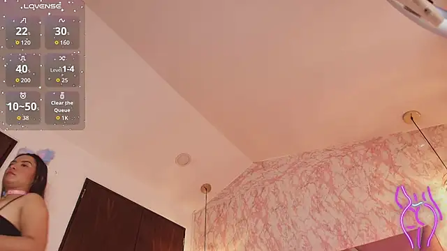 Snapshot of SOPHIIE_LUX_ chatting on March 2026 07:20:02 PM SOPHIIE LUX online show from March 2026 07:20:02 PM