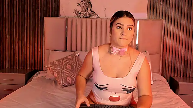 Liiahfontaine online show from February 2026 11:42:02 AM