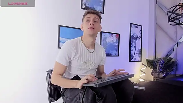 Jasper  jones online show from February 2026 01:51:01 PM