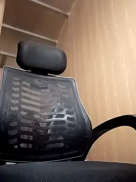 Henry xx01 online show from February 2026 04:28:02 PM