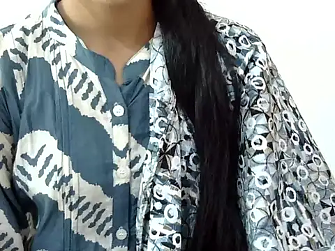 Snapshot of Khushi_v chatting on February 2026 10:57:01 AM Khushi v online show from February 2026 10:57:01 AM