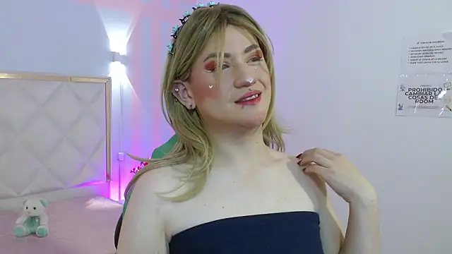 Snapshot of NOOAH_TAY chatting on February 2026 07:08:01 PM NOOAH TAY online show from February 2026 07:08:01 PM