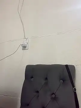 Jimena luvv online show from February 2026 02:43:01 AM