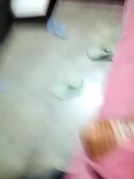 deshilnd online show from April 2026 12:04:01 AM