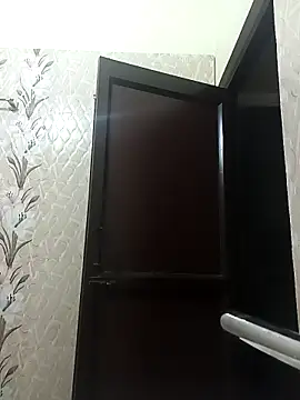 deshilnd online show from April 2026 06:36:02 PM