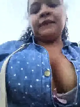 Adina Skaly online show from May 2026 11:22:01 PM