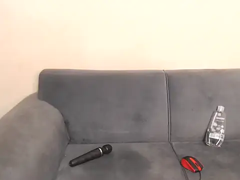 Snapshot of Thique_Dollxx chatting on February 2026 06:59:02 PM Thique Dollxx online show from February 2026 06:59:02 PM