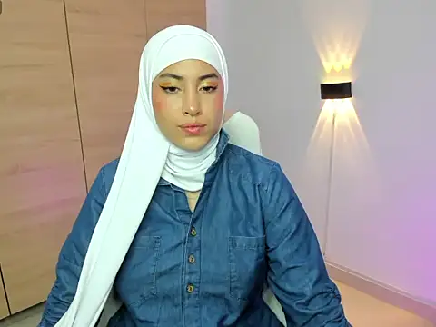 LAY LA  online show from March 2026 09:09:02 PM