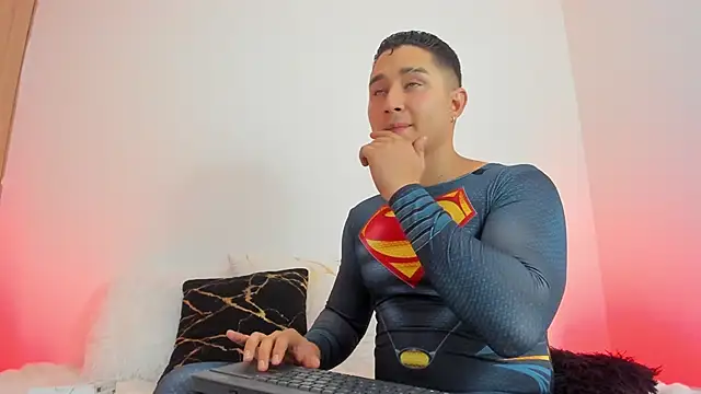 Axel nova online show from February 2026 07:20:01 PM