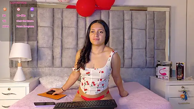 Ayla Han online show from March 2026 04:14:01 AM