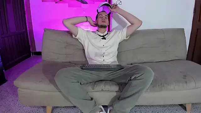 Vlad  night online show from March 2026 03:33:02 AM