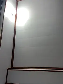 Puka2001 online show from February 2026 04:00:01 AM