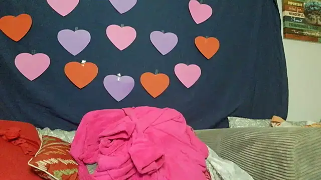 starandsky online show from February 2026 11:56:01 PM