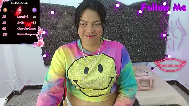 Snapshot of Steixy_cute chatting on February 2026 08:05:01 PM Steixy cute online show from February 2026 08:05:01 PM