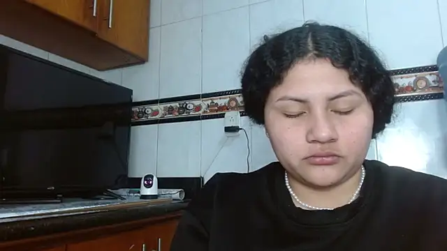 Snapshot of Baby_dirt chatting on March 2026 02:23:02 PM Baby dirt online show from March 2026 02:23:02 PM