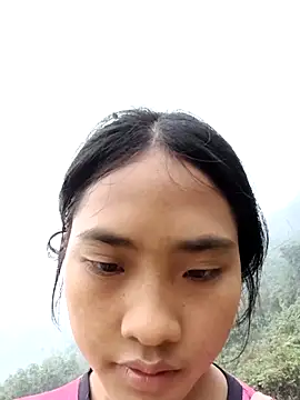 Snapshot of Hoa-tuylip chatting on February 2026 03:15:01 AM Hoa-tuylip online show from February 2026 03:15:01 AM