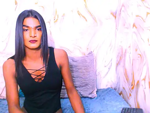 spicybarbie online show from April 2026 05:38:02 PM