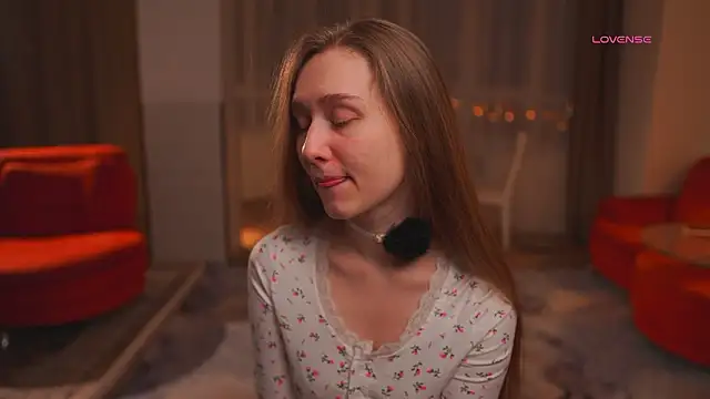 SharaNewbern online show from March 2026 02:44:01 PM