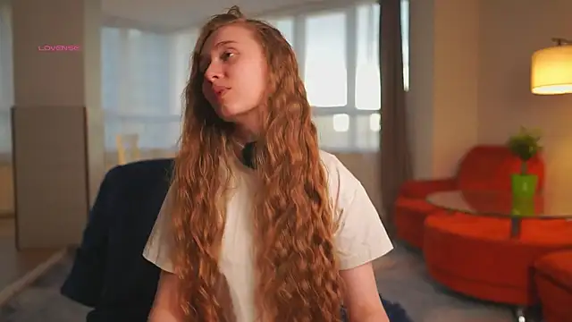 SharaNewbern online show from April 2026 02:09:02 PM