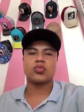 Snapshot of andresmahecha777 chatting on March 2026 02:08:01 PM andresmahecha777 online show from March 2026 02:08:01 PM