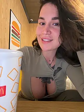 Snapshot of TattooGirlAlia chatting on November 2025 07:56:02 PM TattooGirlAlia online show from November 2025 07:56:02 PM