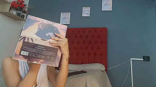 cristina aznar1 online show from February 2026 07:06:02 PM