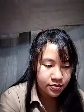 Lymimi online show from April 2026 07:58:01 PM