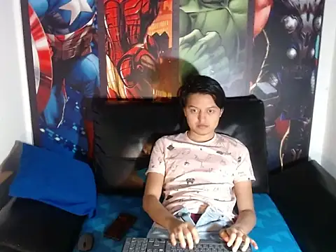 Snapshot of Kevin_Charless chatting on February 2026 11:10:01 AM Kevin Charless online show from February 2026 11:10:01 AM