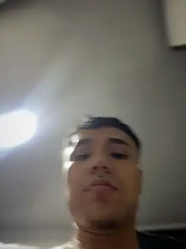 Snapshot of CreamKingg chatting on February 2026 03:05:02 AM CreamKingg online show from February 2026 03:05:02 AM