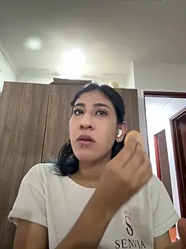 Violet rousse7 online show from February 2026 12:34:02 AM