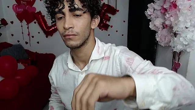 Caius fox online show from February 2026 11:18:01 AM