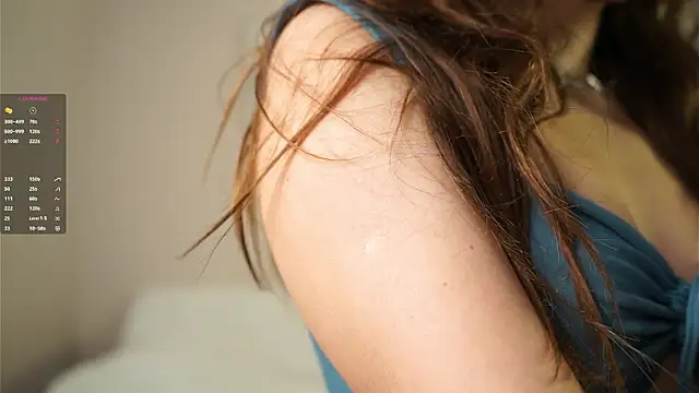 LoraLynn online show from February 2026 01:44:01 PM