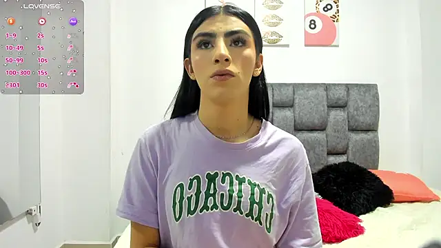 Snapshot of Isabella_Moon9 chatting on April 2026 06:24:02 PM Isabella Moon9 online show from April 2026 06:24:02 PM