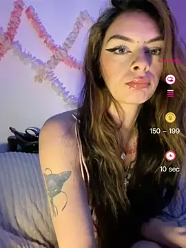 Snapshot of Queen-Pinky chatting on June 2026 07:56:02 PM Queen-Pinky online show from June 2026 07:56:02 PM